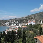 Holiday home Sofirene Sea View Batsi (Andros)