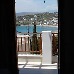 Sofirene Sea View Holiday home Batsi (Andros)